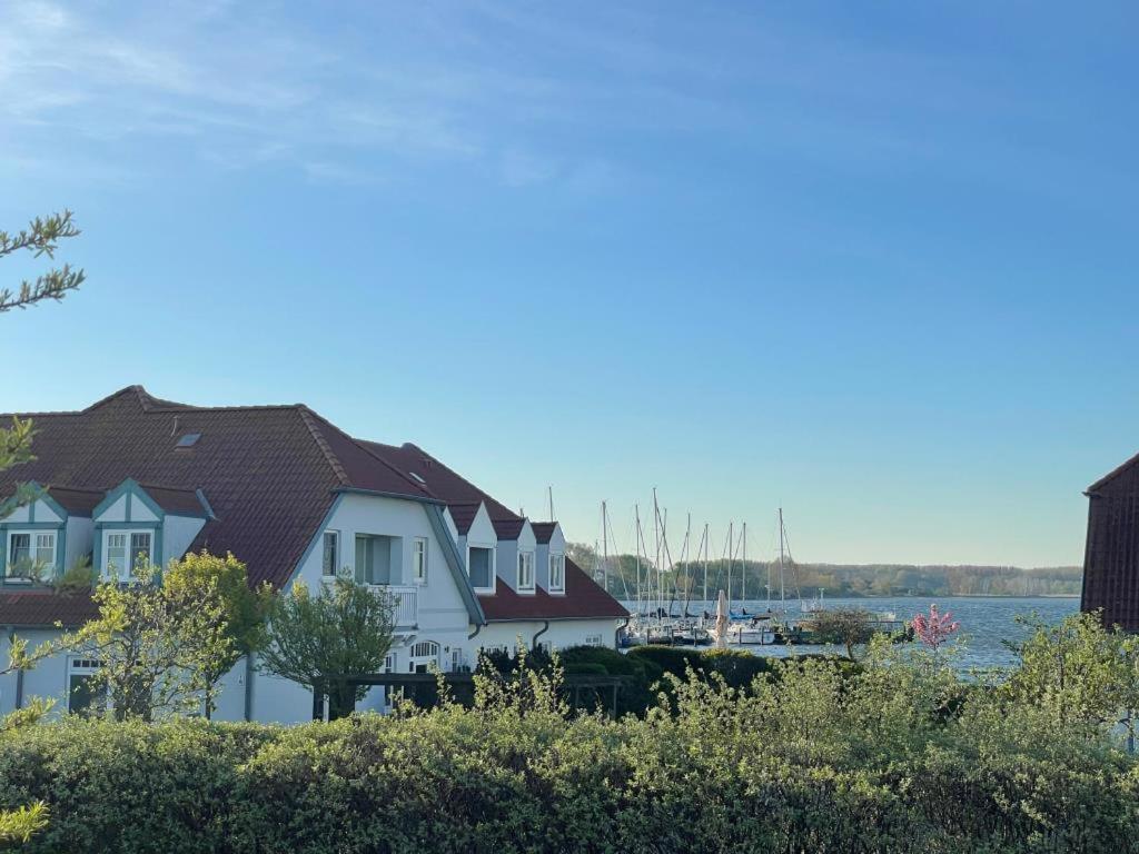 Fewo 02 Ferienwohnung Mit Meerblick Rerik Bagian luar foto